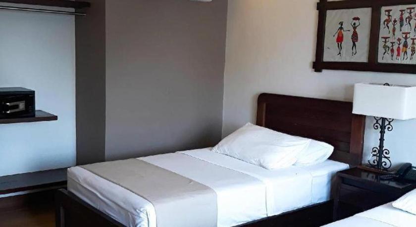Casa Rubin Hotel Dumaguete City Bagian luar foto