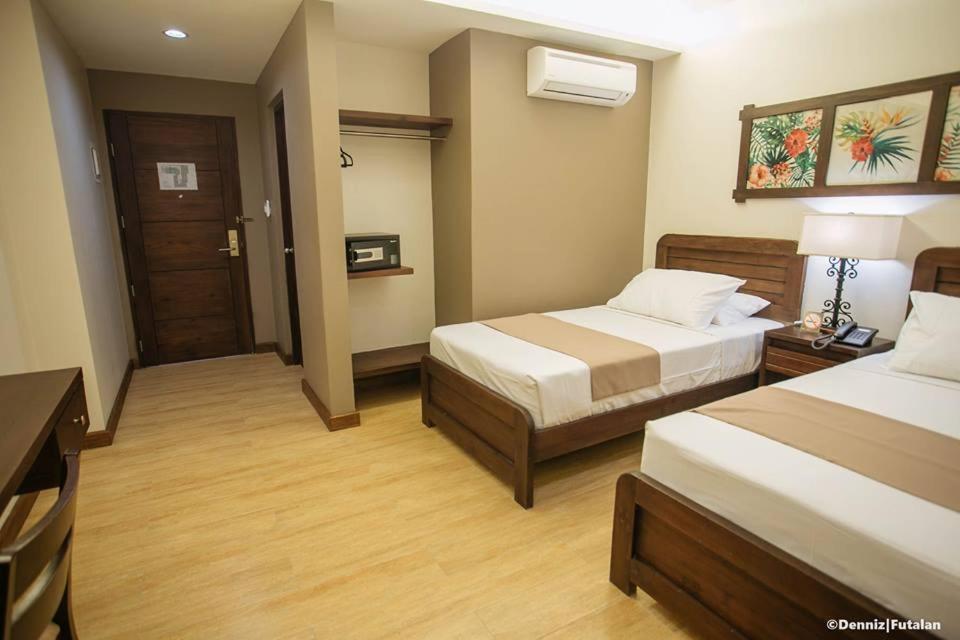 Casa Rubin Hotel Dumaguete City Bagian luar foto