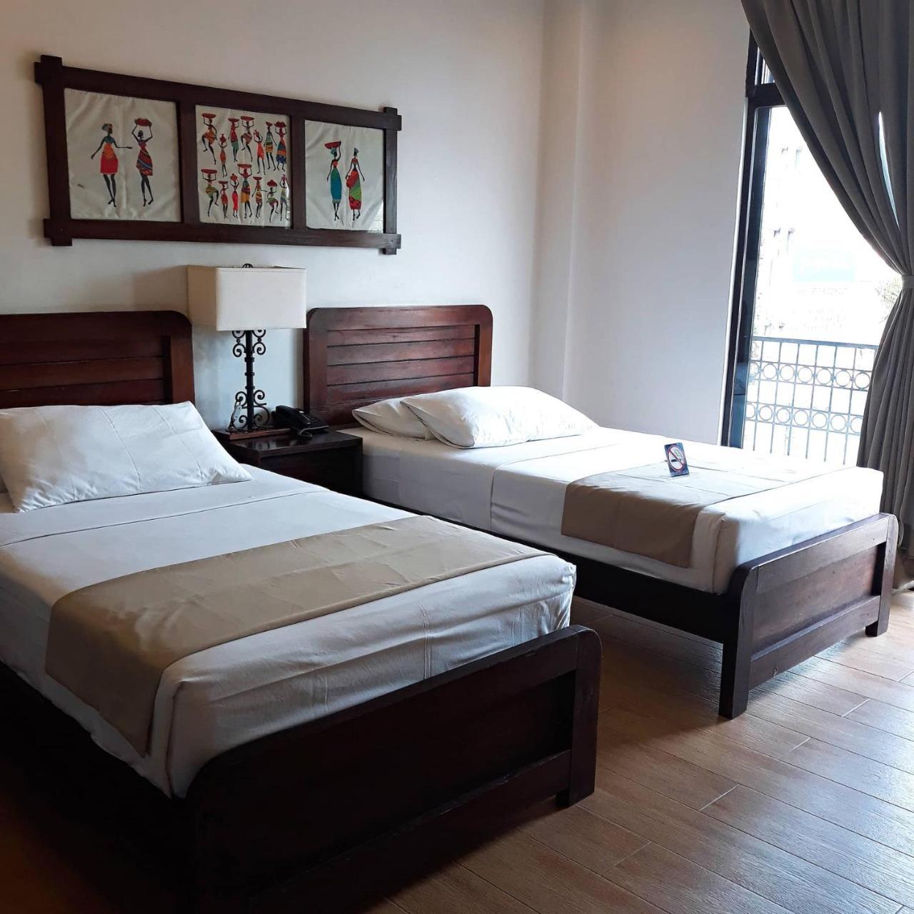 Casa Rubin Hotel Dumaguete City Bagian luar foto